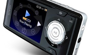 Компания iRiver представила очередную новинку- медиаплеер X20.